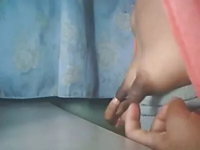ប៍នតង់ដេងស្ម័គ្រចិត្ត MILF