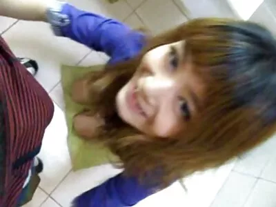 Blonde babe fucked លំបាកសម្រាប់ថ្ងៃឈប់សម្រាក