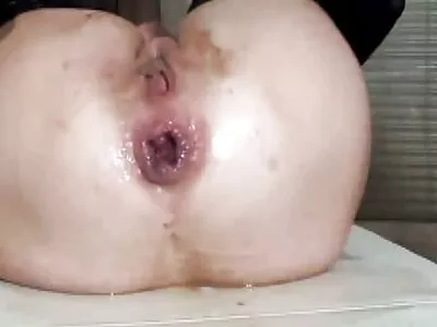 Milf កំពុងលេងជាមួយឌីក
